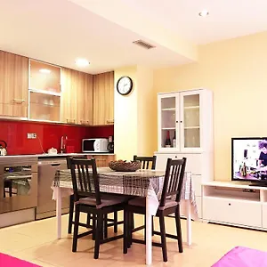 Lloret Apartment