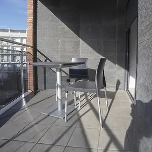 Ponent Apartment