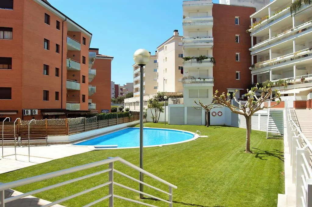 Apartment Apartamento Naiss Garden Family Lloret de Mar Spain